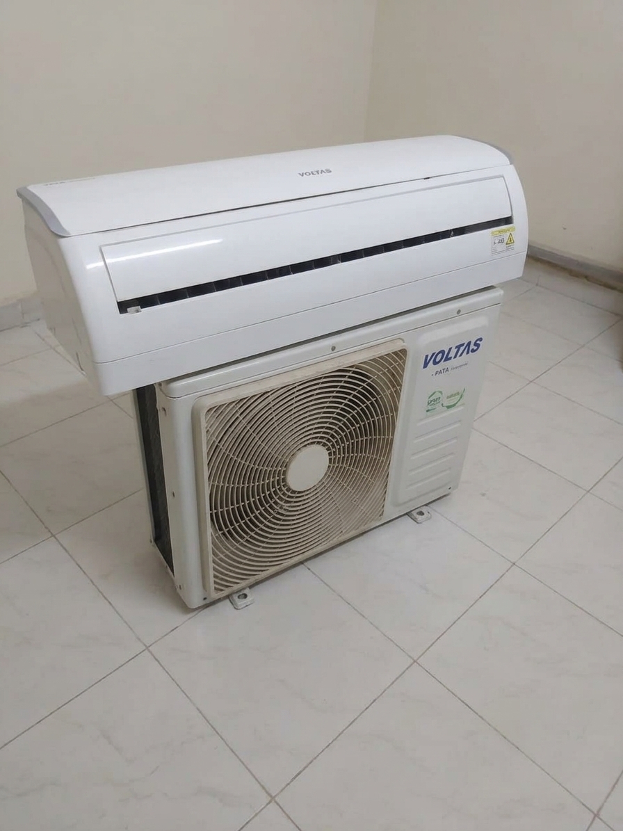 Climatiseur split Voltas d\'occasion en bon état