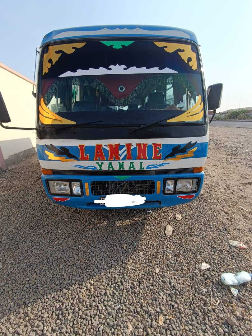 Bus Rosa 30 places en bon état à vendre