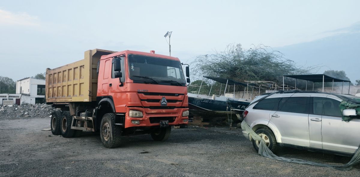 Camion Howo Sinotruck en bon état