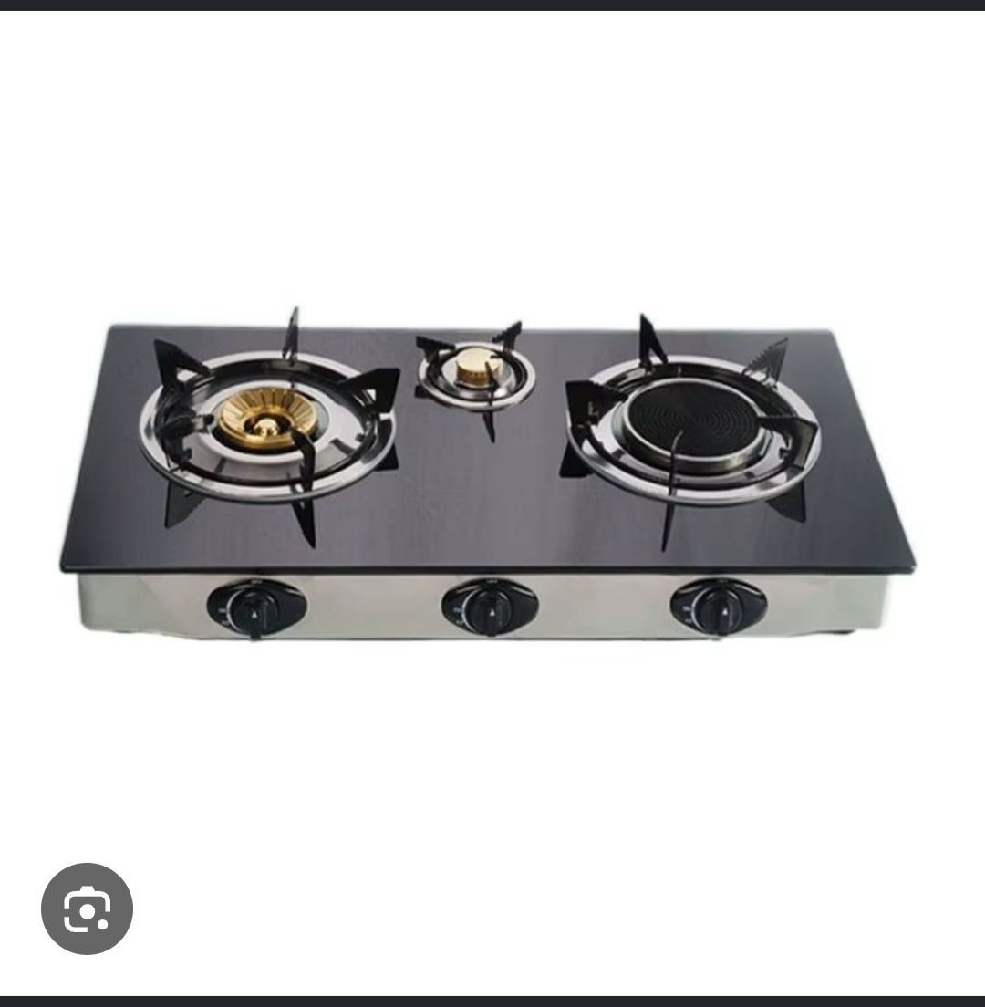 Gazinière 3 feux design moderne pour cuisine maison