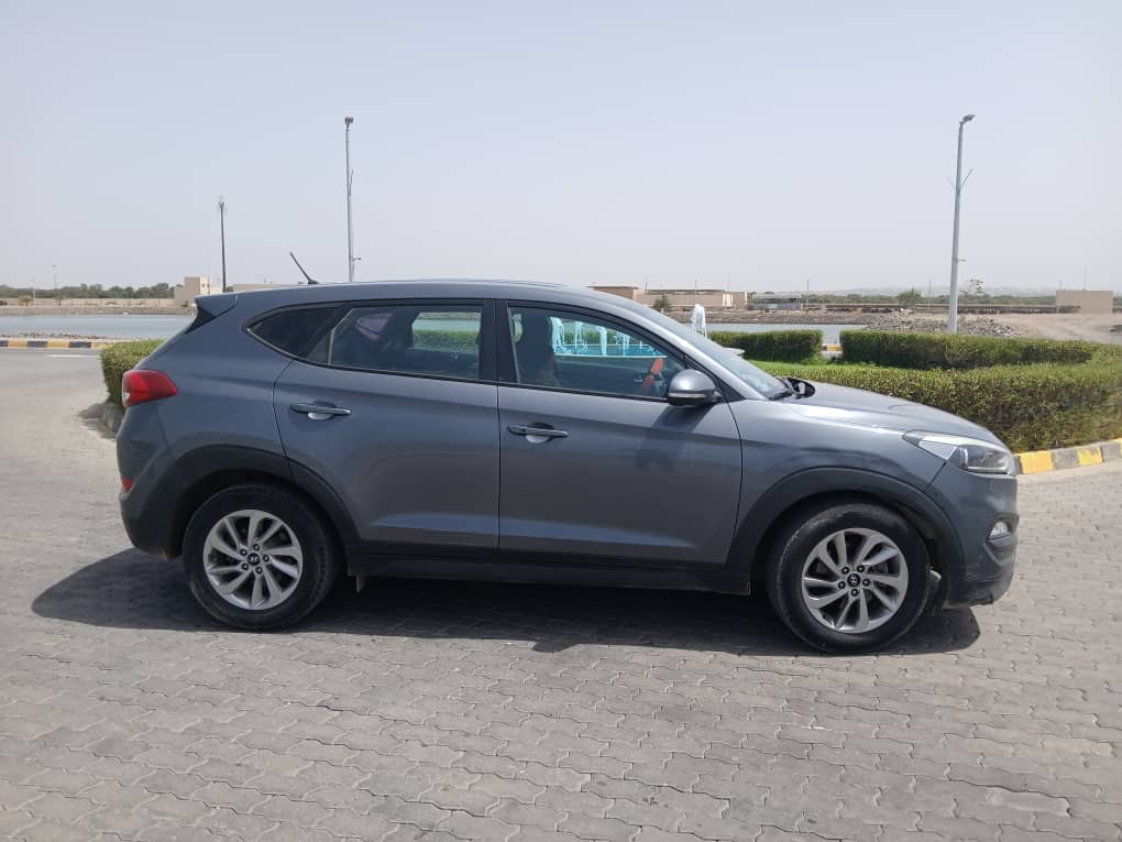Hyundai Tucson à louer, boîte automatique, diesel, confort moderne