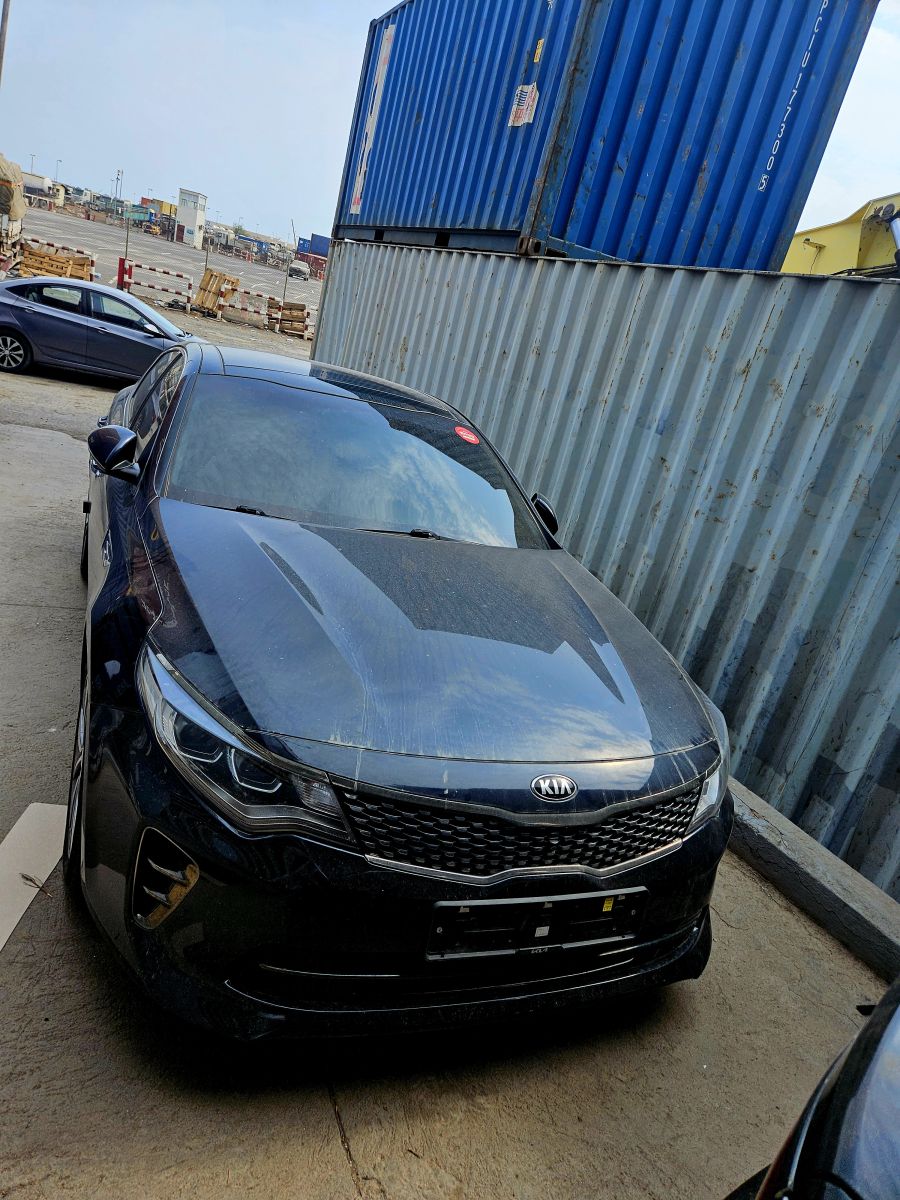 Kia K5 2018, berline full options avec toit panoramique