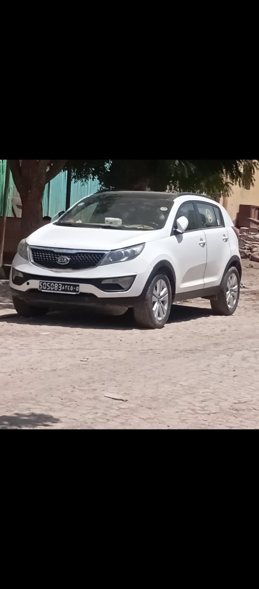 Kia Sportage 2012, moteur en bon état, climatisation fonctionnelle