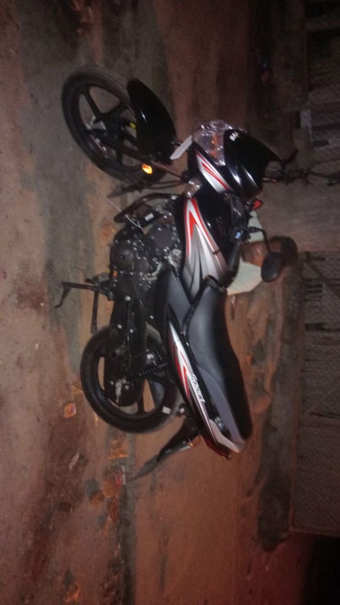 Moto TVS 100cc en très bon état, 7 mois d\'utilisation