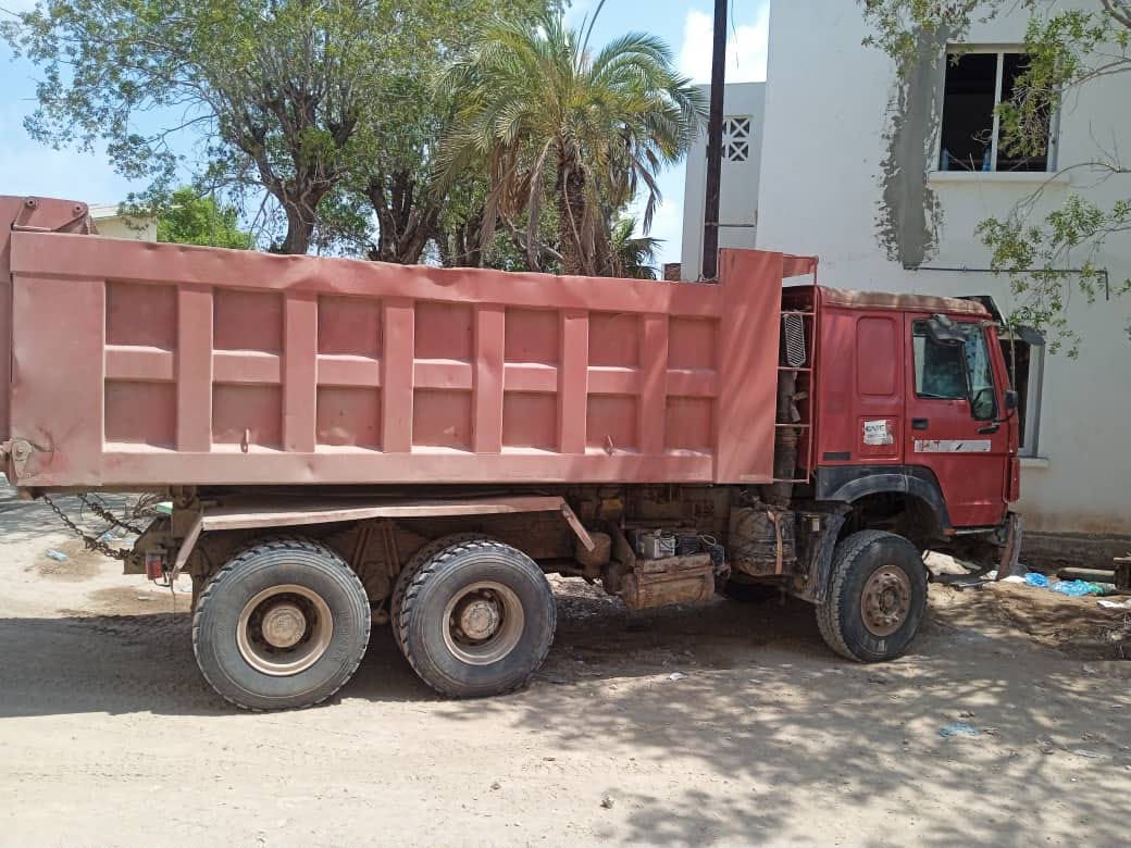 Sinotruck Dump Truck 2016, diesel, boîte manuelle