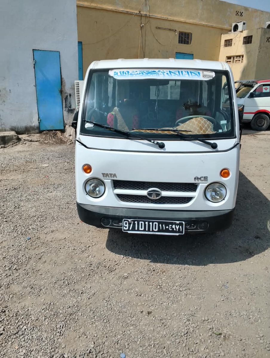 Tata Bajaj en bon état, négociable
