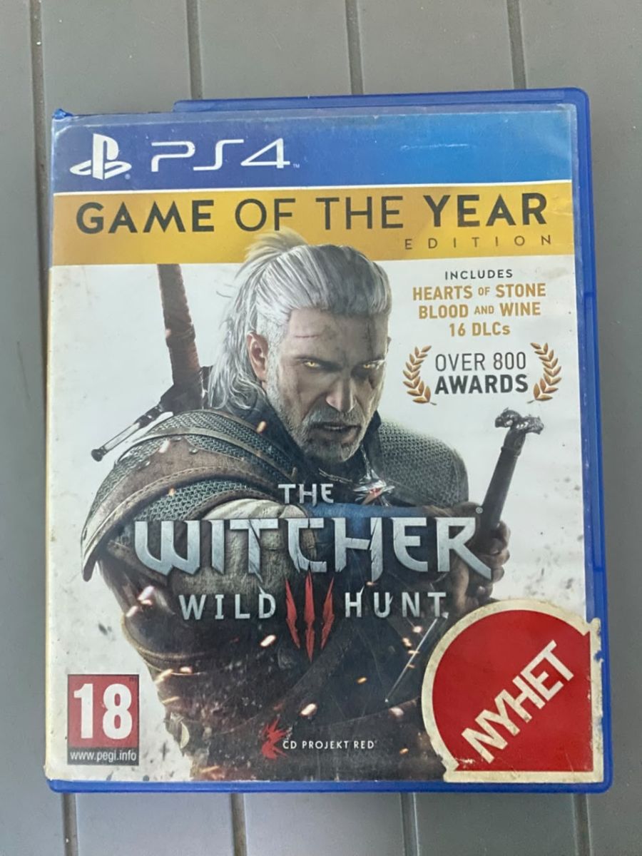 The Witcher 3 jeu vidéo en très bon état