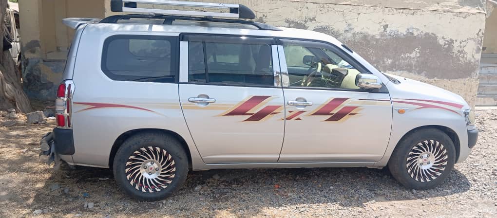 Toyota Probox, gazoil, boîte manuelle, 2e main