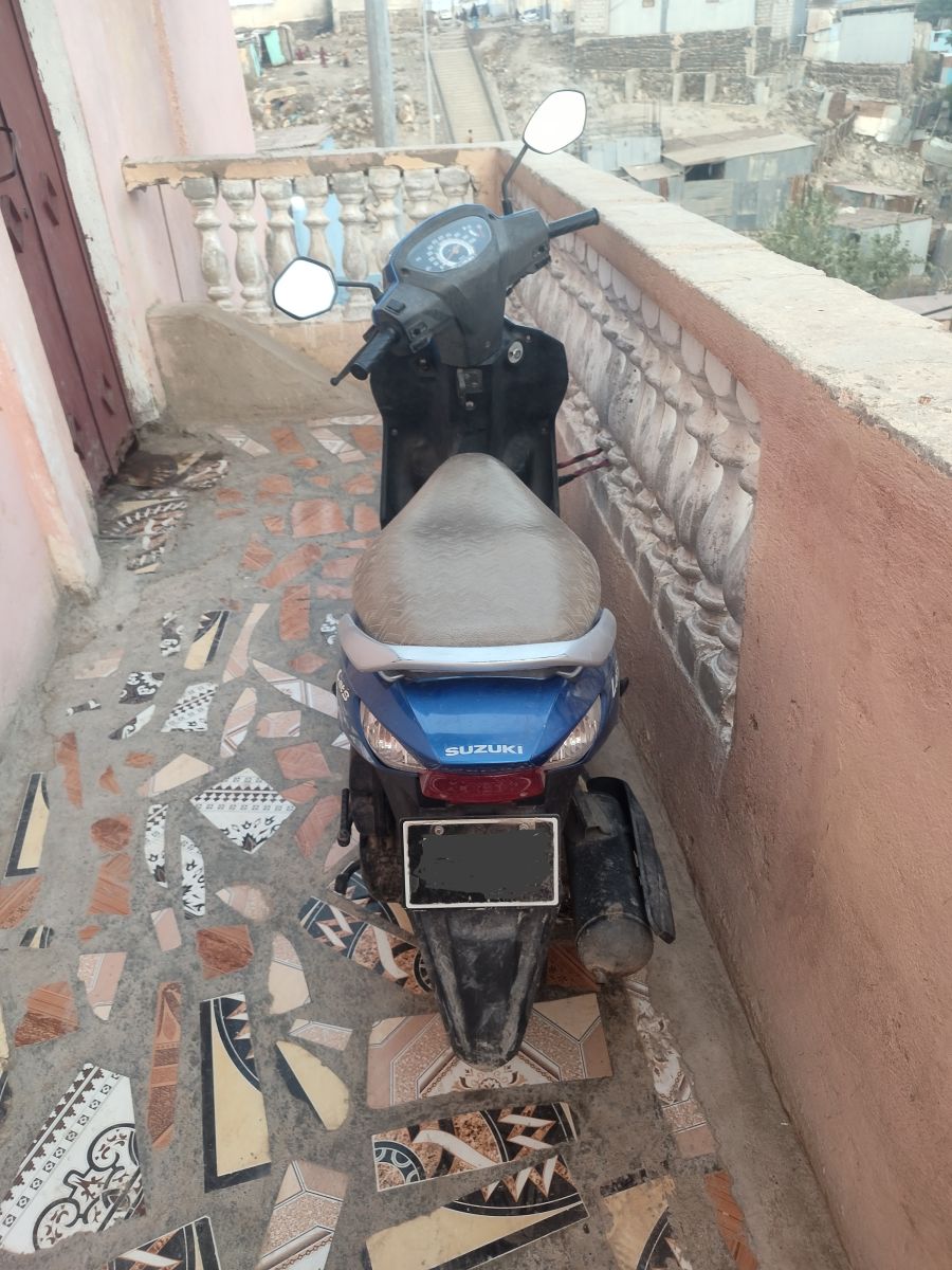 Moto Suzuki en bon état