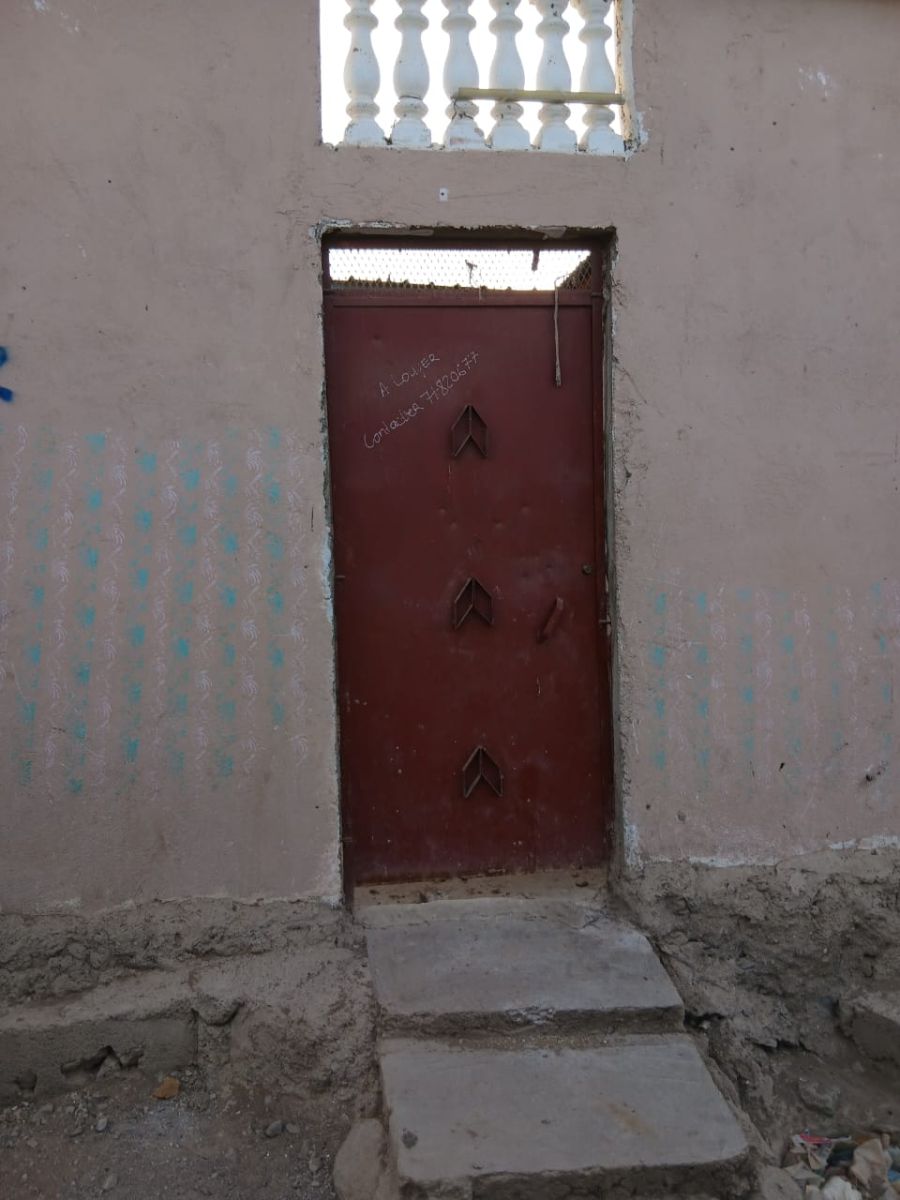 Maison neuve avec système solaire à Hodan