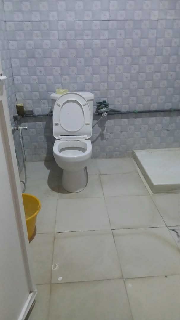 Appartement F4 securisé et parking à Gabode 6