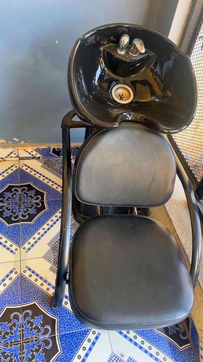 Matériel de coiffure professionnel neuf complet en vente
