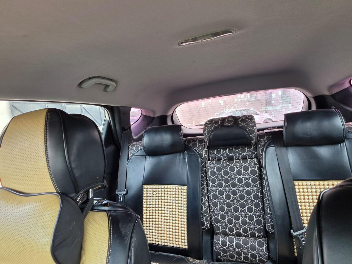 Hyundai Santa Fe 2015 Diesel bien entretenue