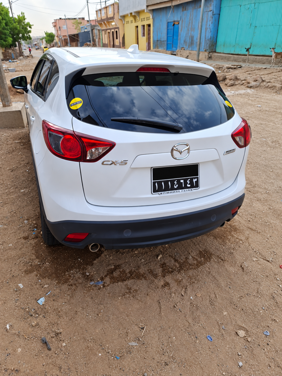 Mazda CX-5 2017 Diesel SUV automatique en excellent état