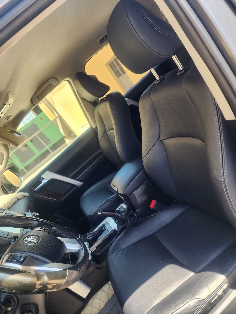Toyota Land Cruiser Prado diesel boîte automatique