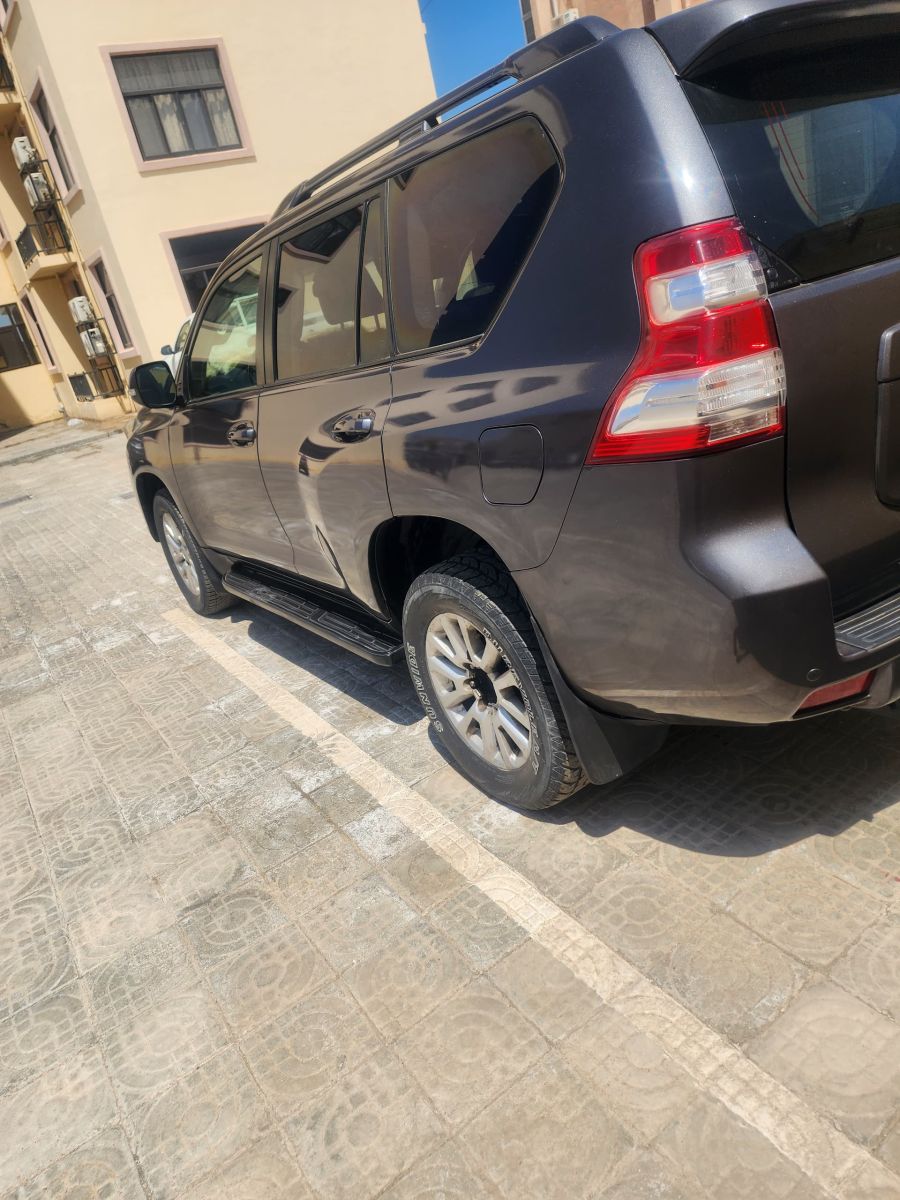 Toyota Land Cruiser Prado diesel boîte automatique