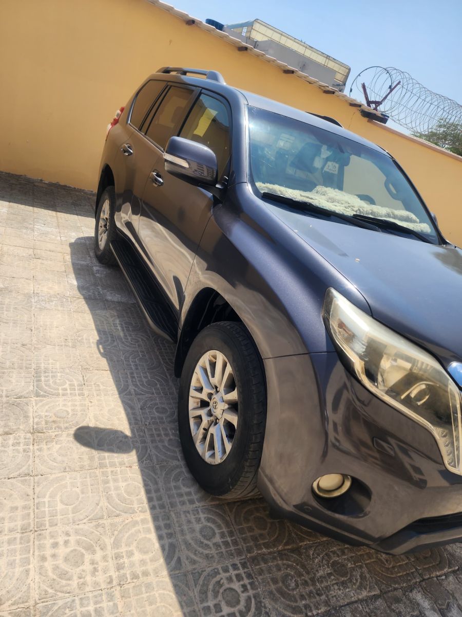 Toyota Land Cruiser Prado diesel boîte automatique