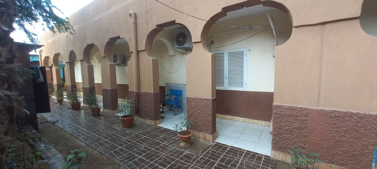 Appartement F2 meublé à louer à Gabode, Cité Coopérant