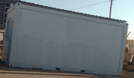 Bungalow préfabriqué en bon état, peu utilisé