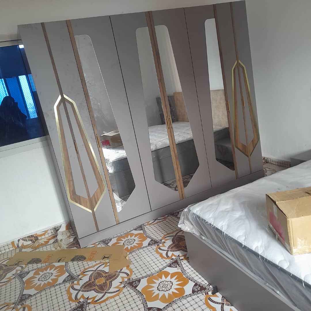 Chambre à coucher complète en excellent état
