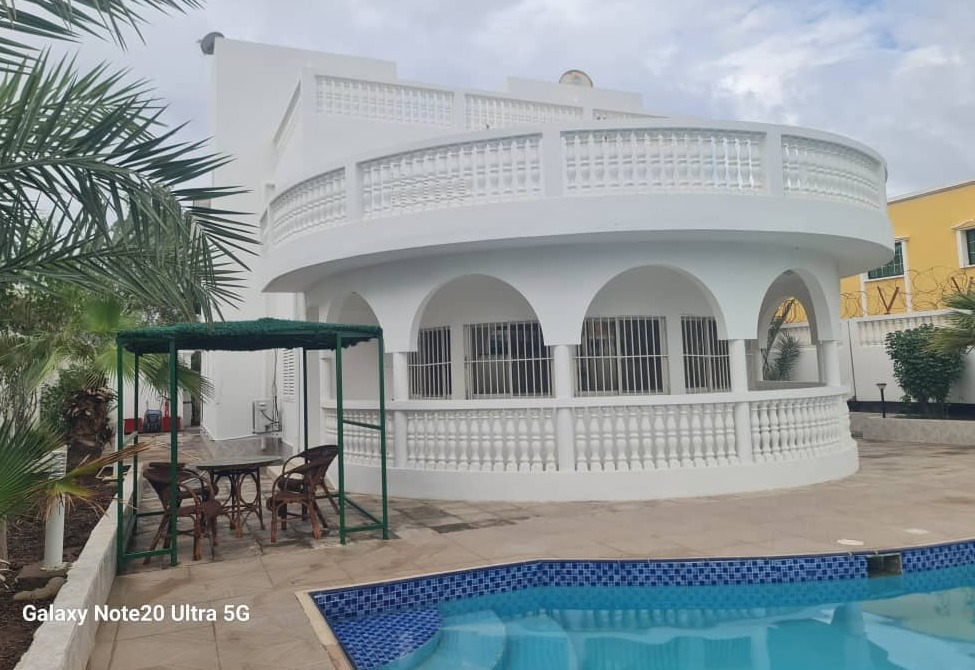 Exquisite Fully-Furnished Villa with Private Pool for Rent–Heron, Djibouti