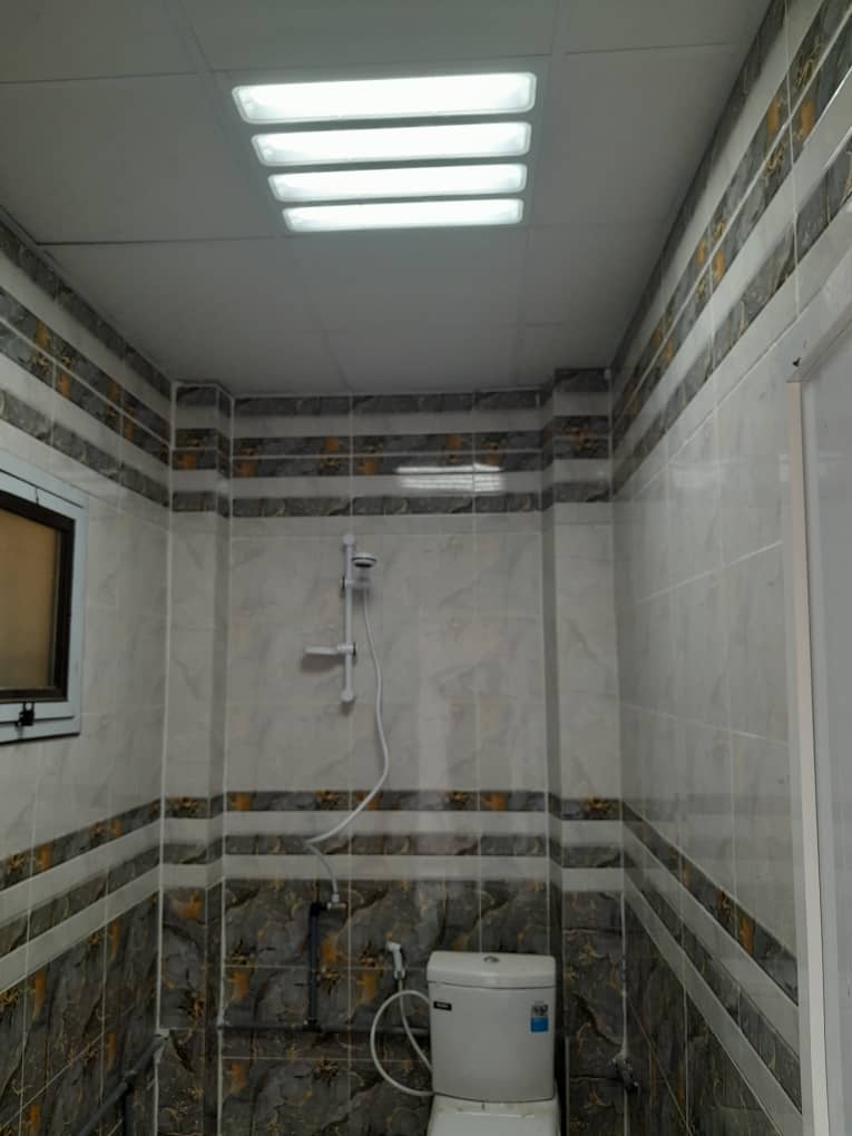 Appartement F4 R+1 à Barwako 2, face 2