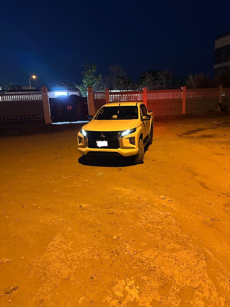 Mitsubishi L200 Sportero 2020 diesel boîte automatique blanc
