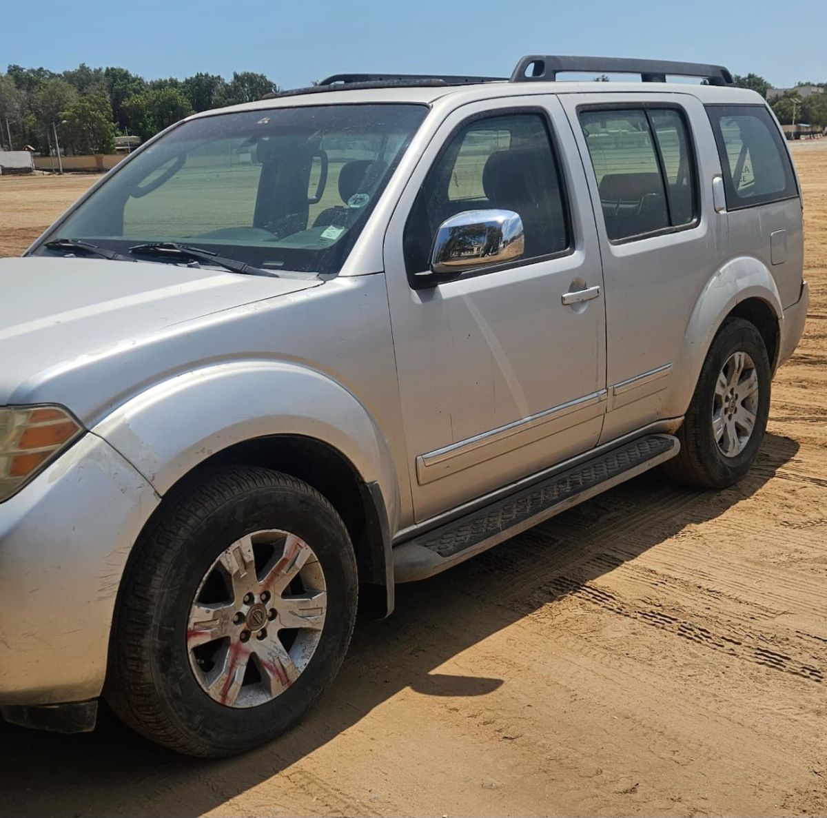 Nissan Pathfinder V6 2008 Essence 4x4 en Bon État