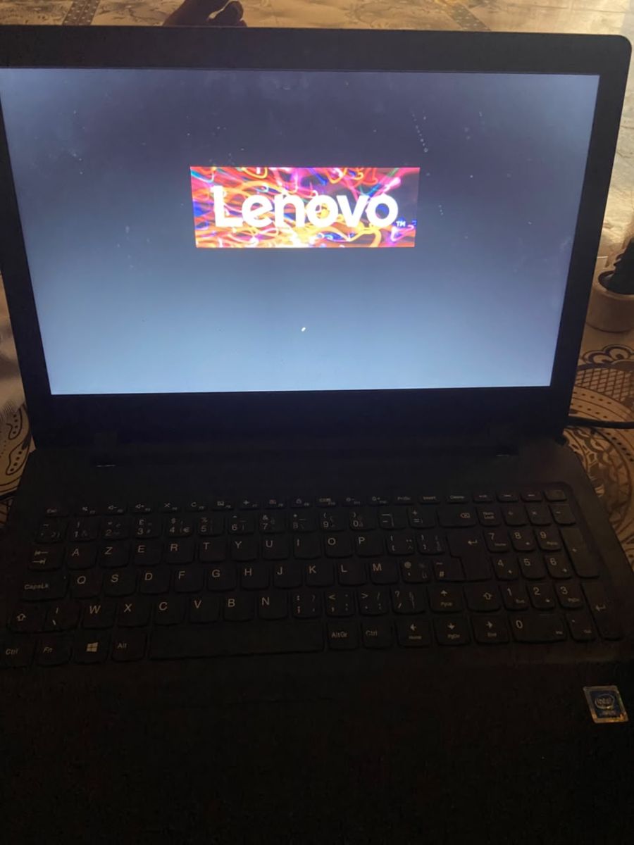 PC Lenovo puissant en excellent état avec accessoires inclus