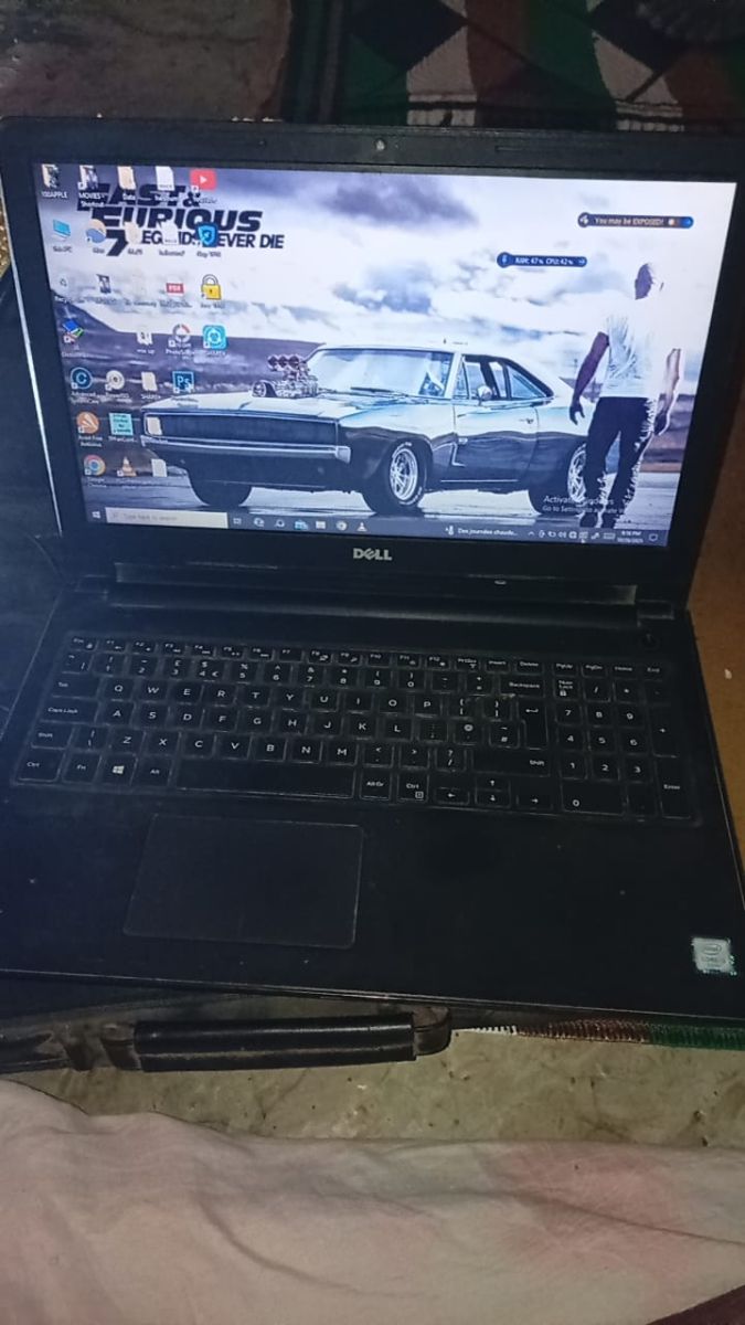 PC portable Dell Core i4, 4 Go RAM, 500 Go stockage