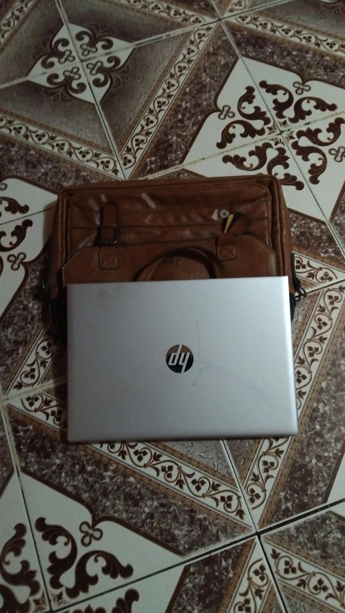 PC portable HP 3 ans, SSD, 8 Go RAM avec sac