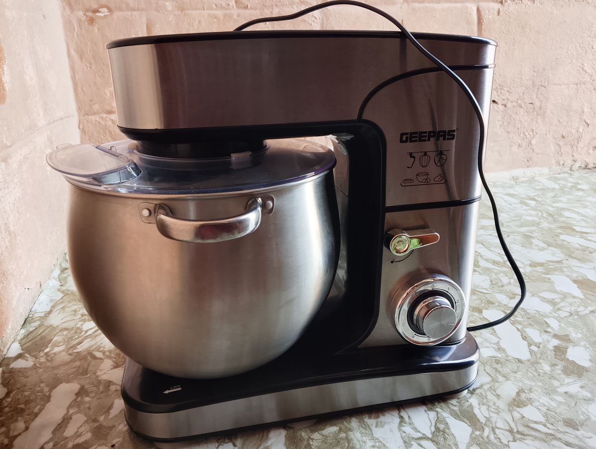 Robot pâtissier 12L 2000W neuf et puissant
