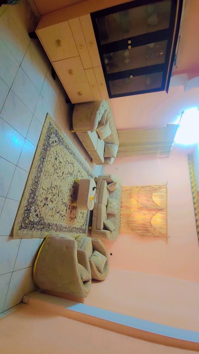 Salon neuf en excellent état, utilisé 8 mois