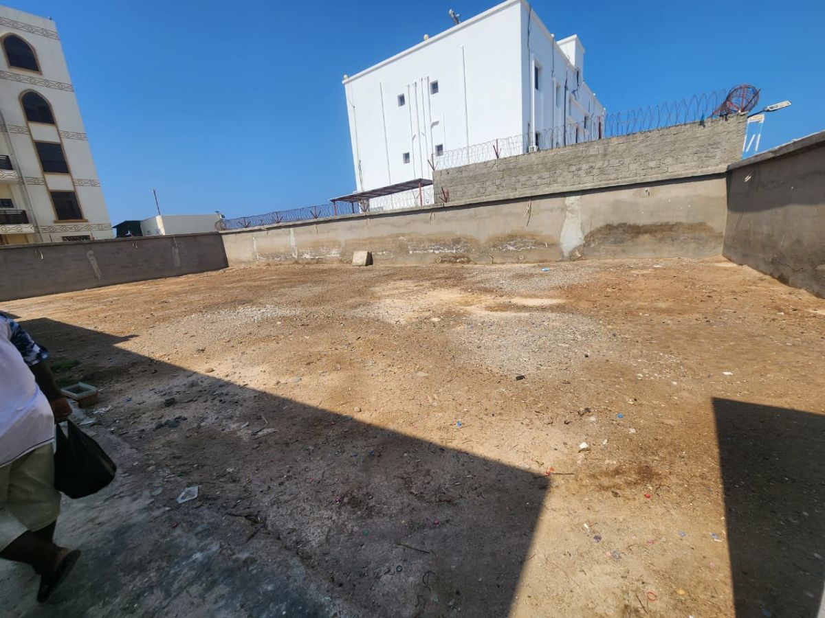 Terrain 460m² à Héron près clinique Aden