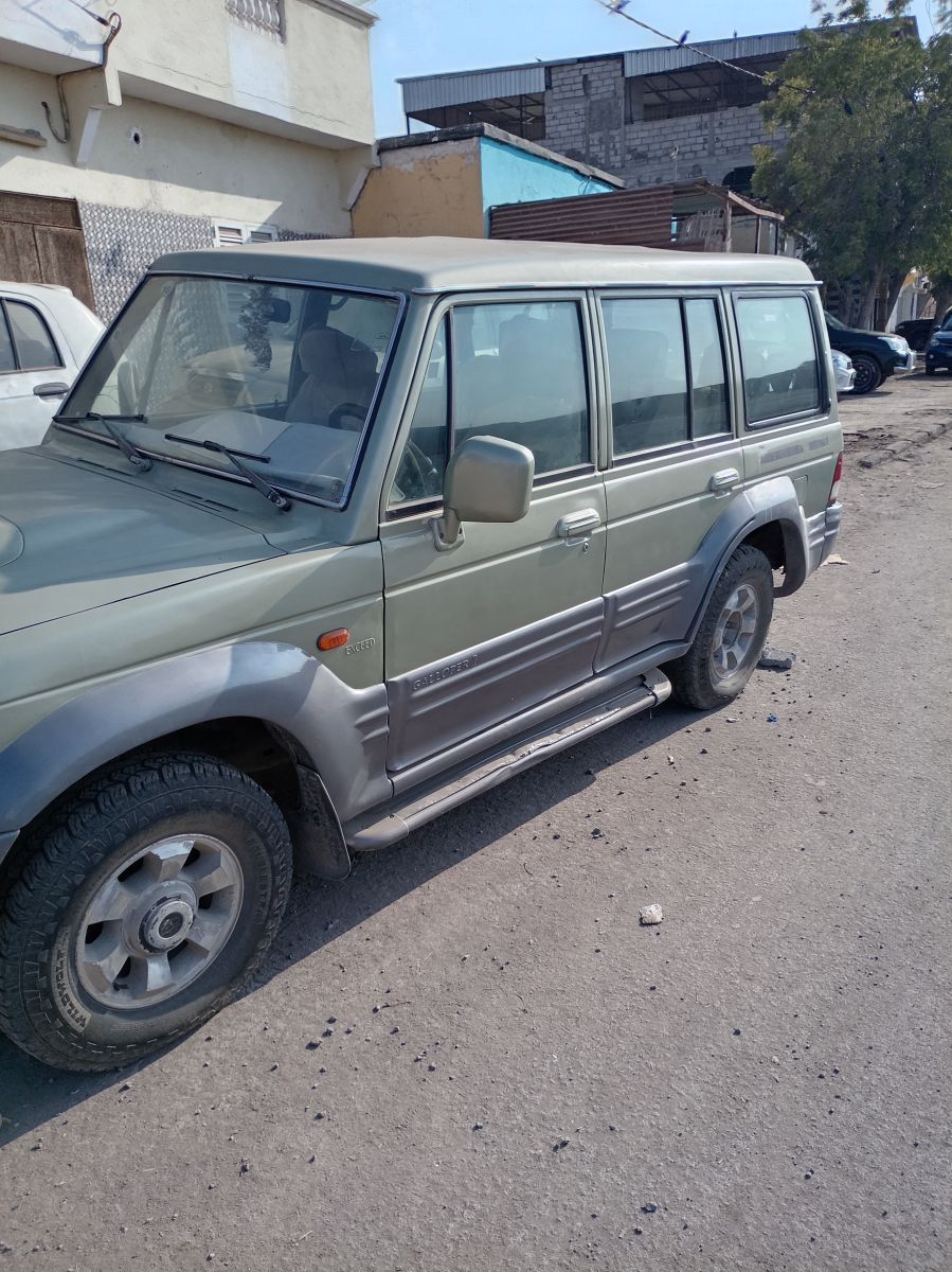 Hyundai Galloper 4x4 robuste en bon état général